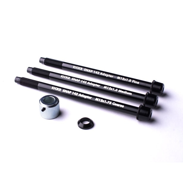 KICKR SNAP 142 adapter átütőtengelyhez (disc road)