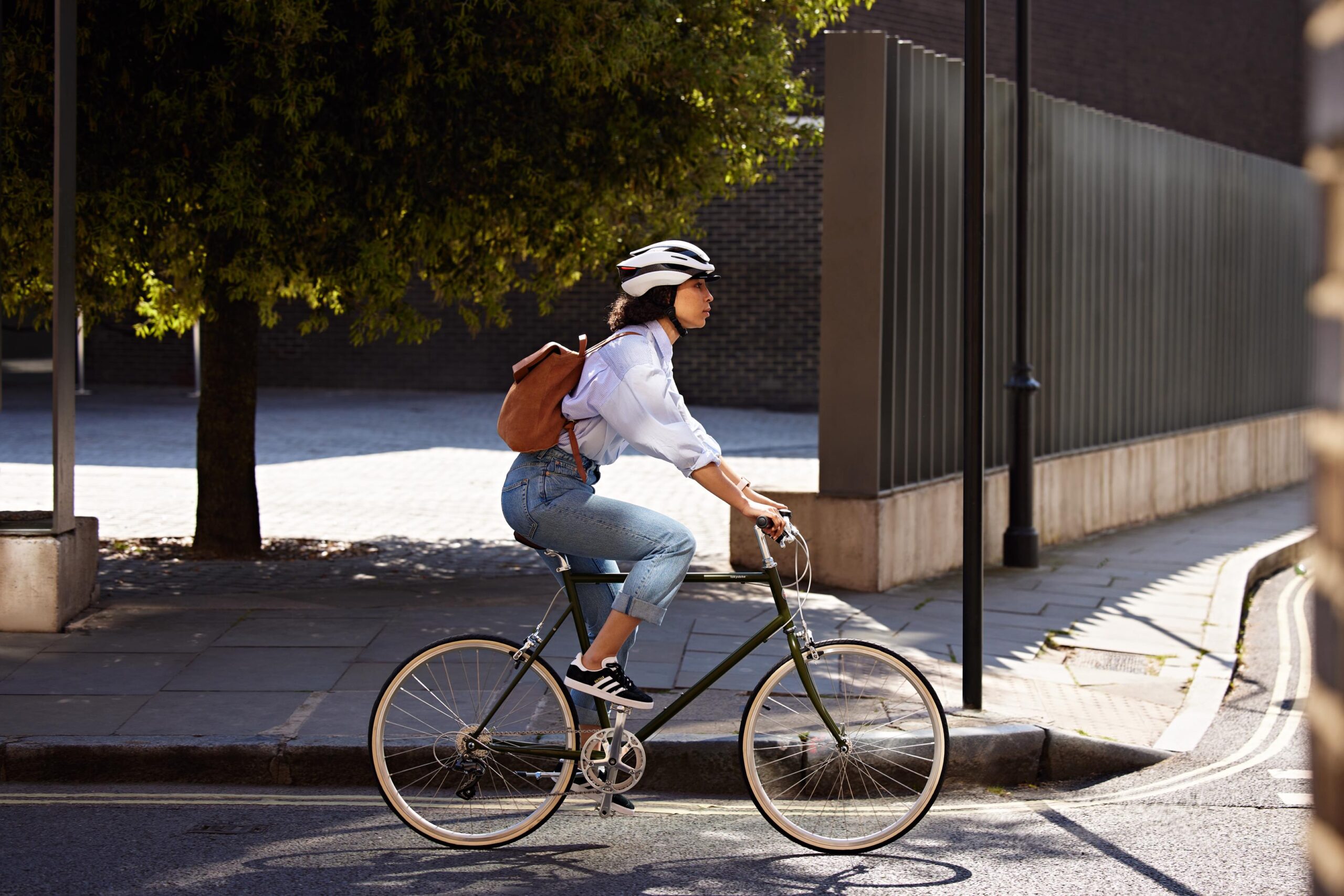 LUMOS Ultra Jet White - M/L - Image 6