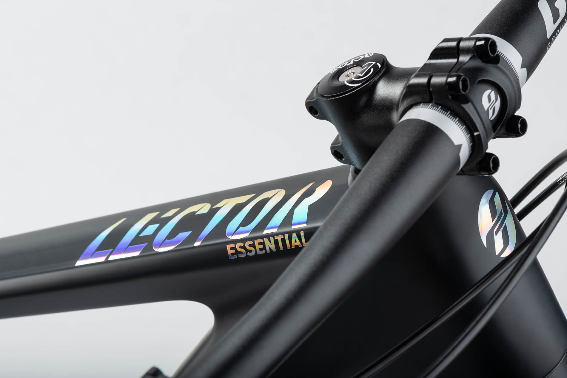 GHOST Lector Essential Raw Carbon Matt/Blue Gloss - XS - Image 5