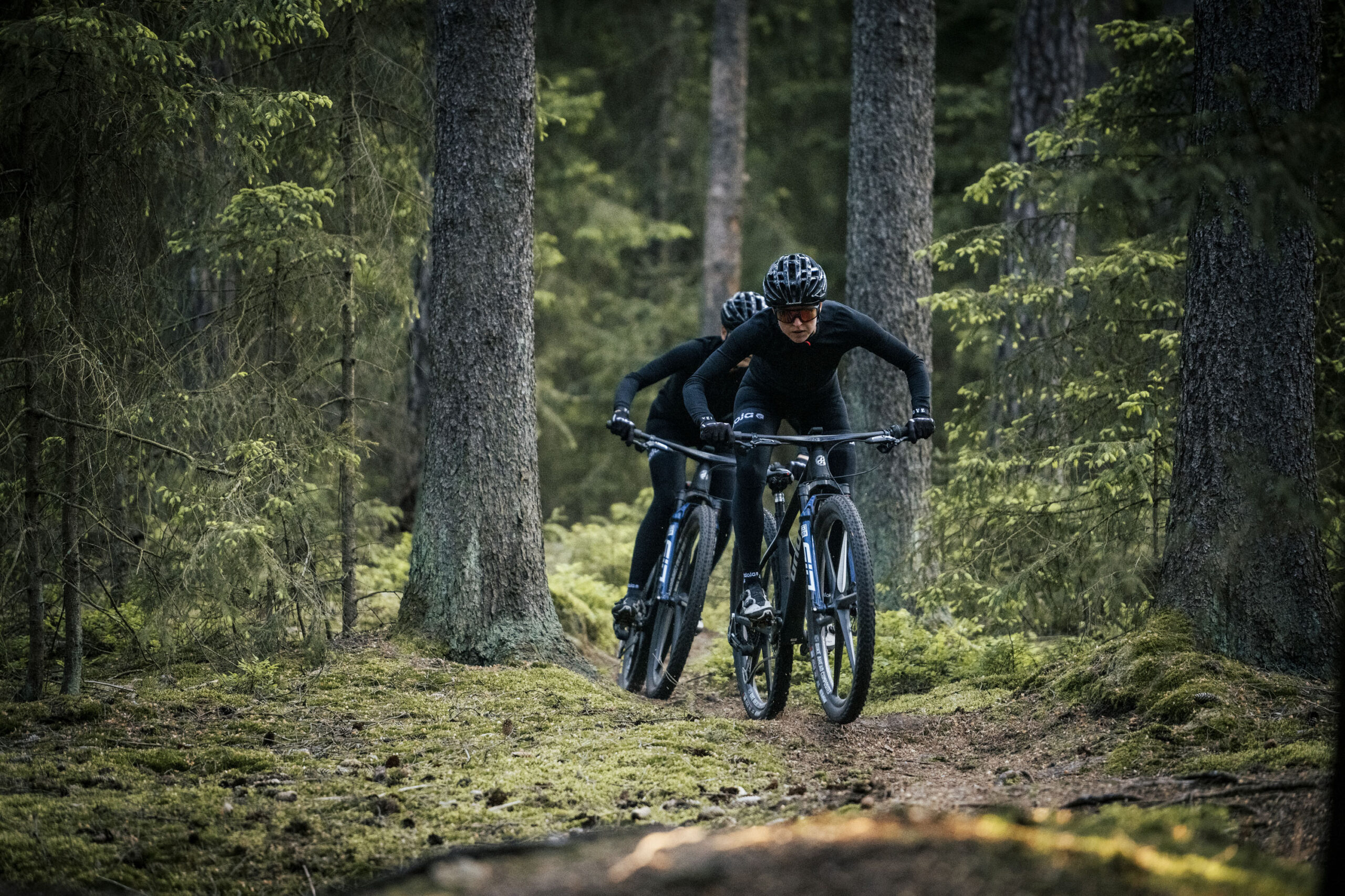 GHOST Lector Pro Raw Carbon/Metallic Blue Grey Glossy - XS - Image 4