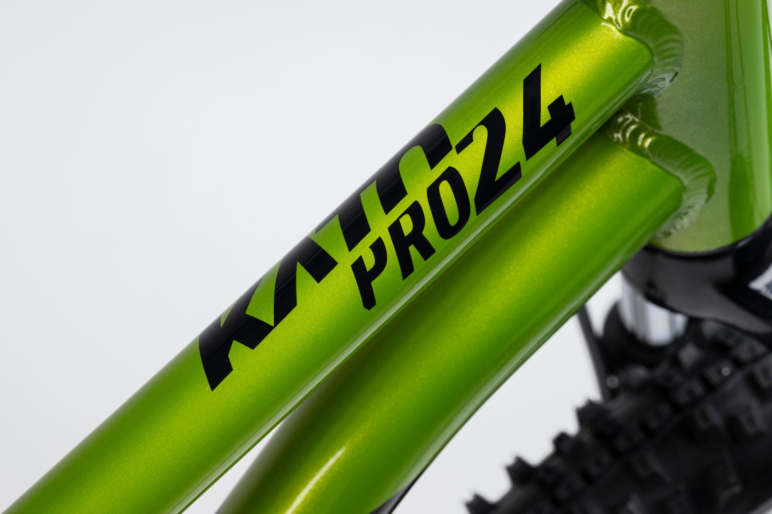 GHOST Kato 24 Pro Candy Green/Black Gloss - Image 5